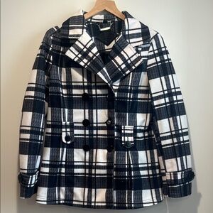 Elegant Plaid Pea Coat - Black and White